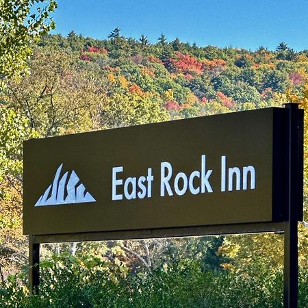 East Rock Inn 格利巴陵顿 外观 照片