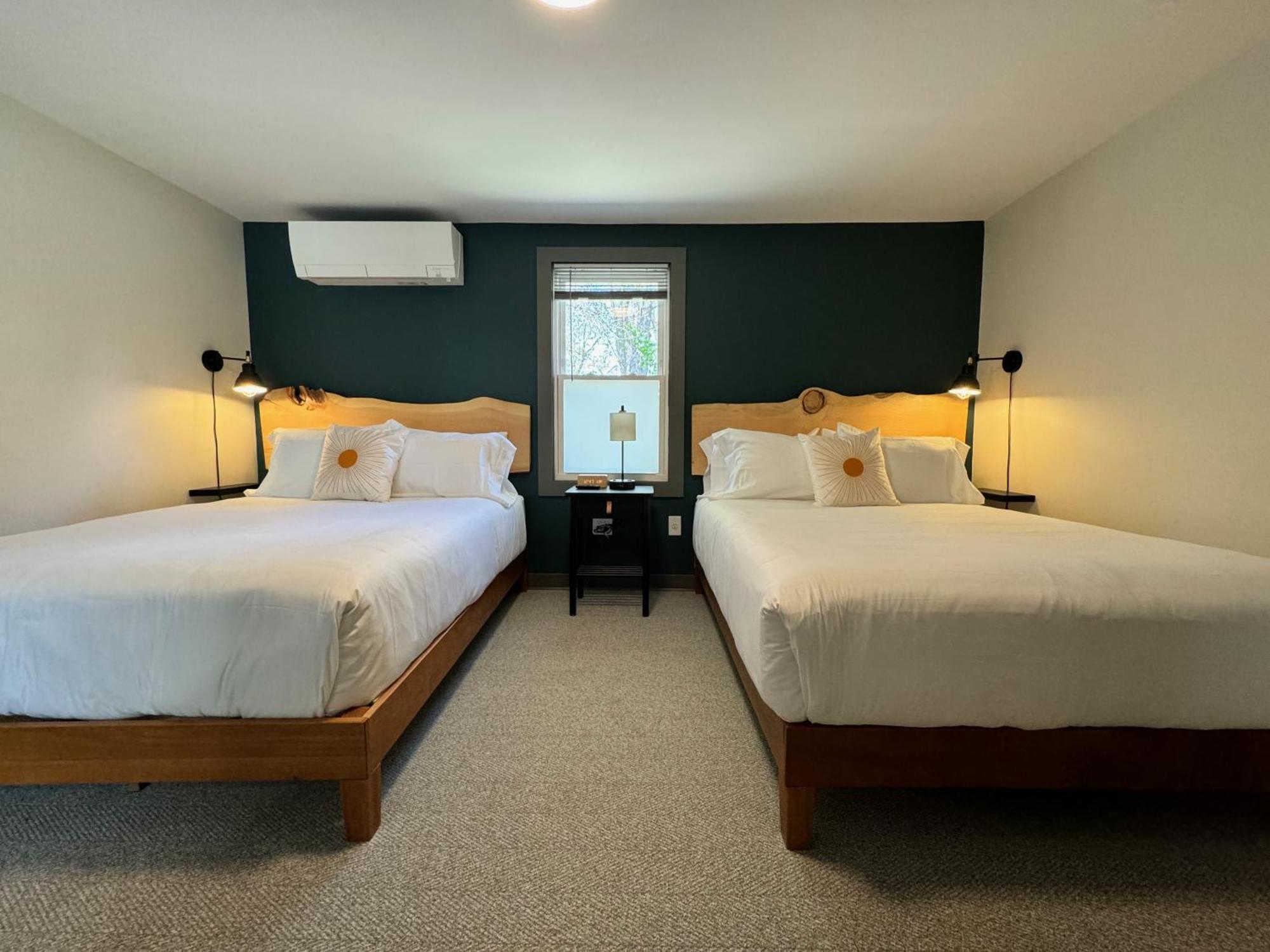 East Rock Inn 格利巴陵顿 外观 照片